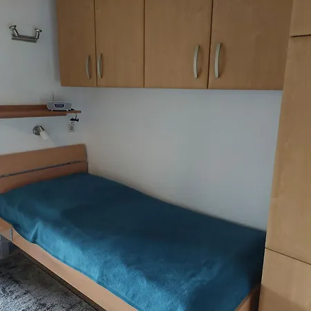 Sander Mit Innenpool